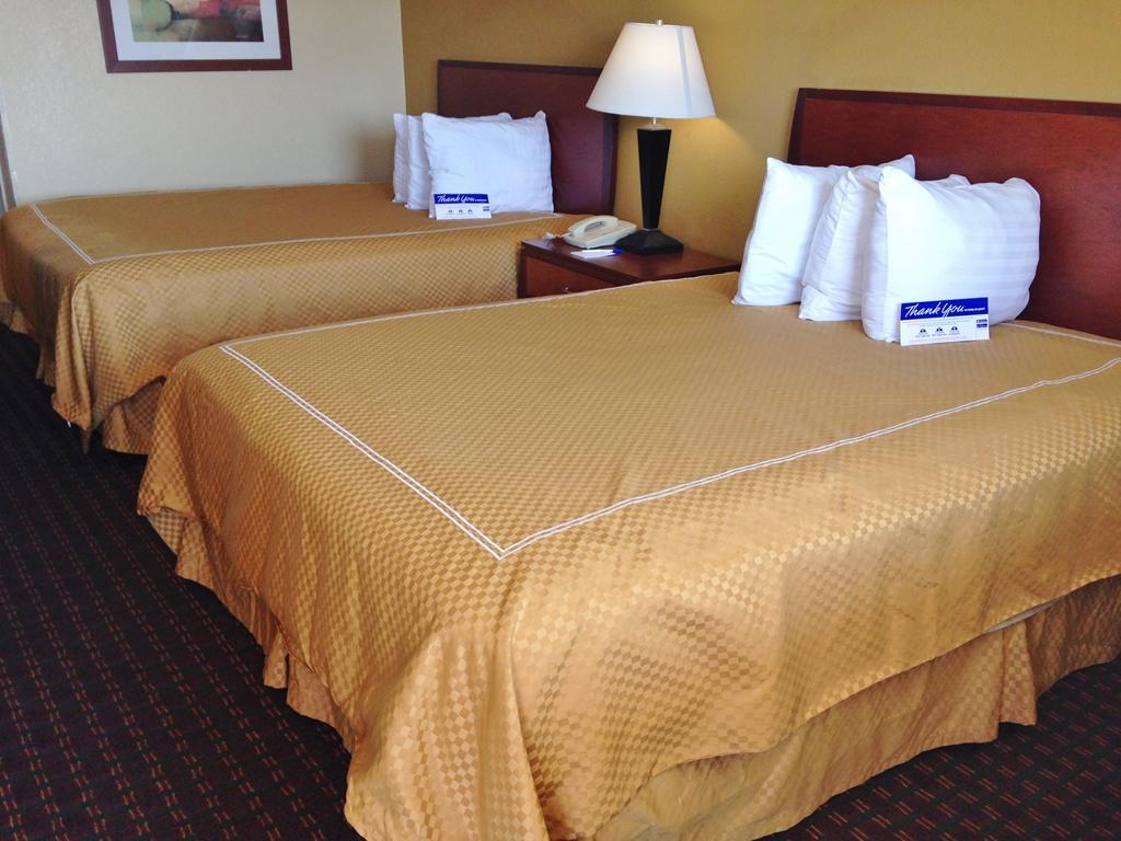 Americas Best Value Inn יוקון חדר תמונה