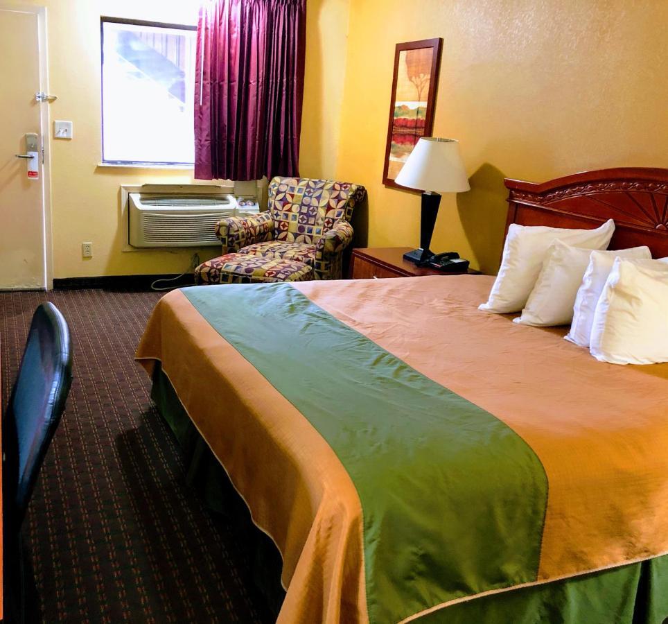 Americas Best Value Inn יוקון מראה חיצוני תמונה
